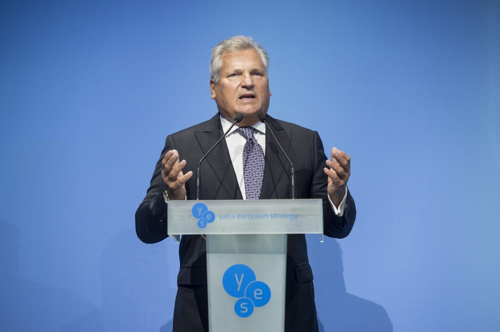 Welcome reception on the occasion of the opening of the 12th YES Annual Meeting